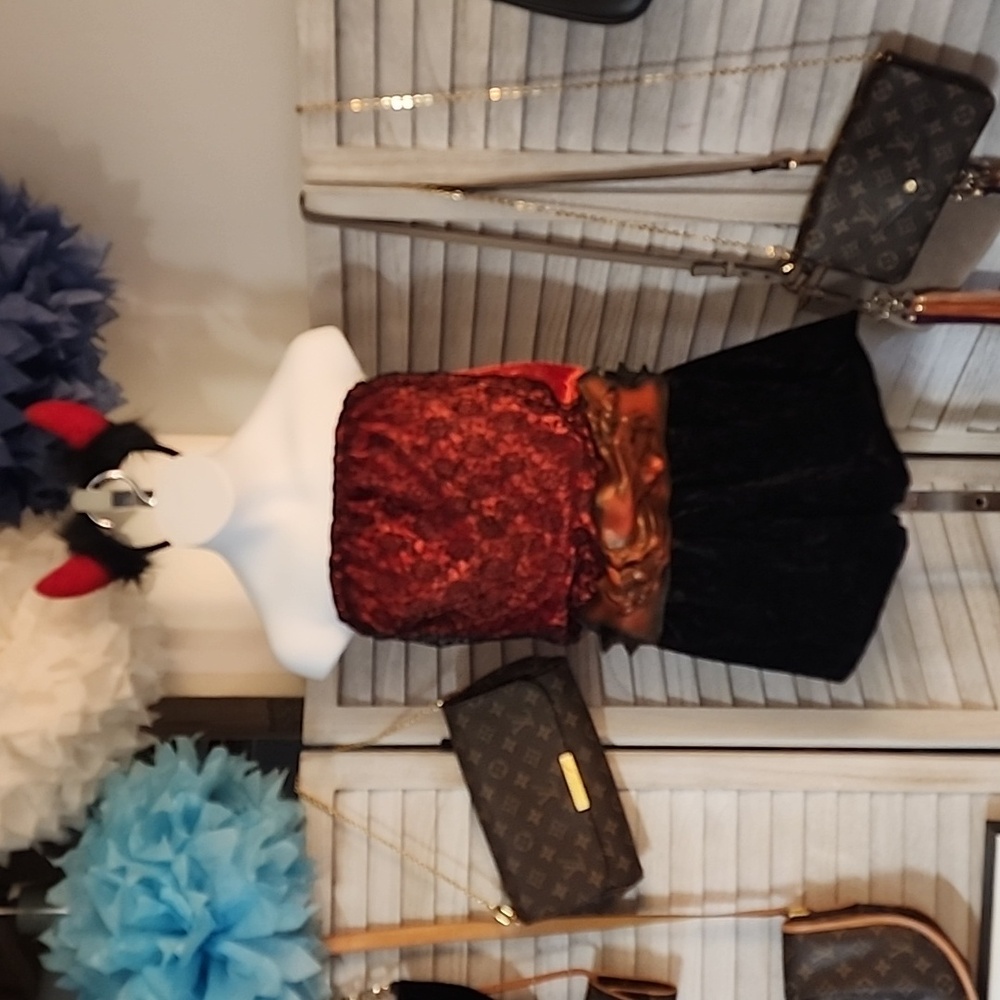 Halloween devil costume